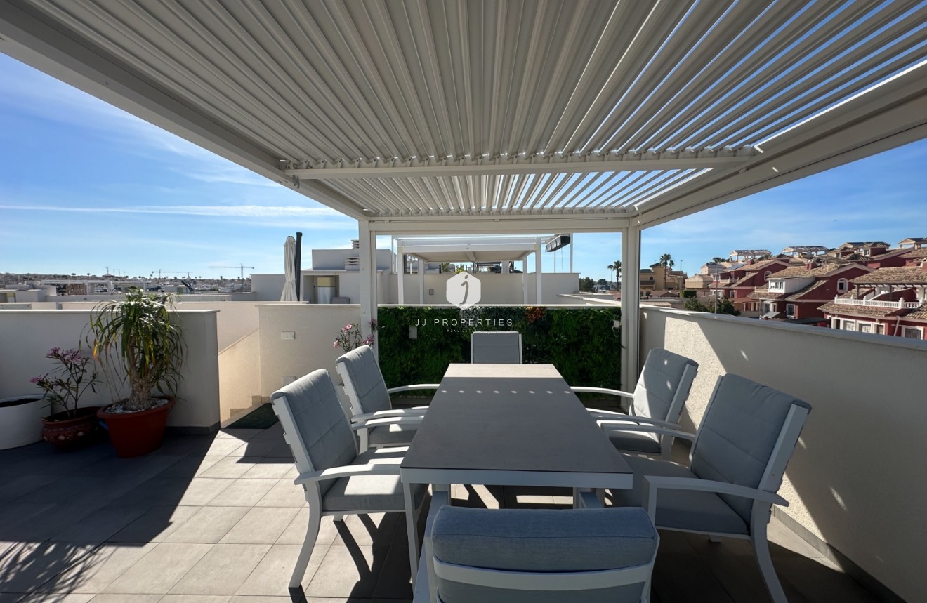 Z drugiej ręki - Bungalow -
Orihuela Costa - Costa Blanca