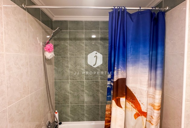 Resale - Apartment / flat -
Torrevieja - Costa Blanca
