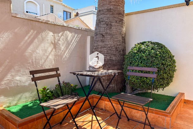 Z drugiej ręki - Villa -
Torrevieja - Costa Blanca