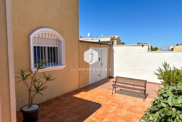 Z drugiej ręki - Villa -
Torrevieja - Costa Blanca