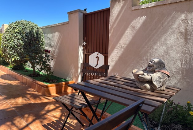 Z drugiej ręki - Villa -
Torrevieja - Costa Blanca
