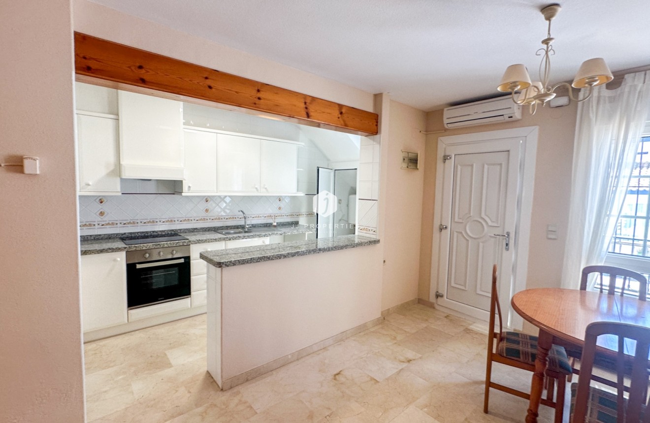 Aus zweiter Hand - Chalet -
Orihuela Costa - Costa Blanca