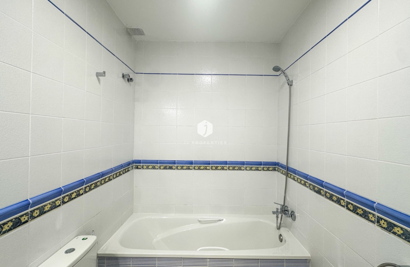 Aus zweiter Hand - Chalet -
Orihuela Costa - Costa Blanca