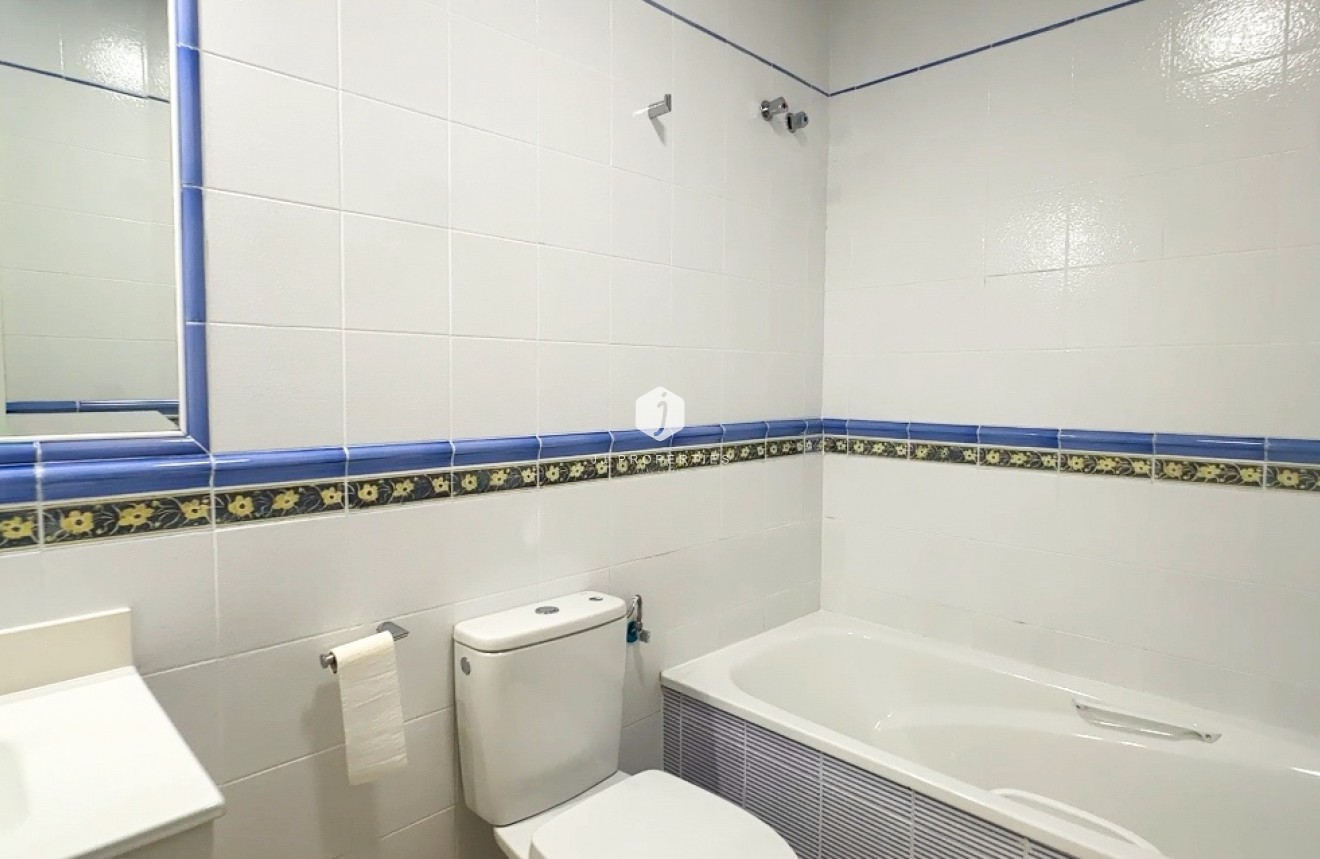 Aus zweiter Hand - Chalet -
Orihuela Costa - Costa Blanca