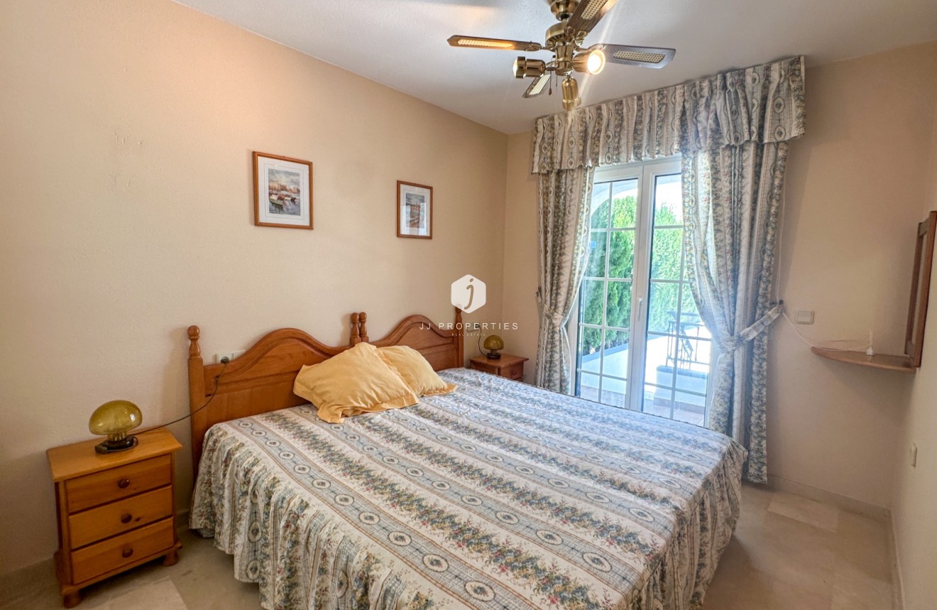 Aus zweiter Hand - Chalet -
Orihuela Costa - Costa Blanca