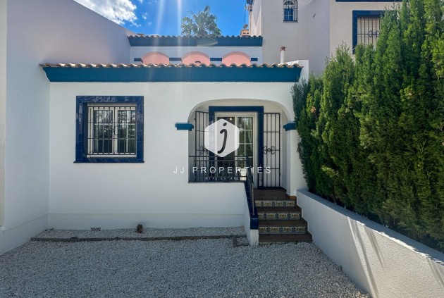 Aus zweiter Hand - Chalet -
Orihuela Costa - Costa Blanca