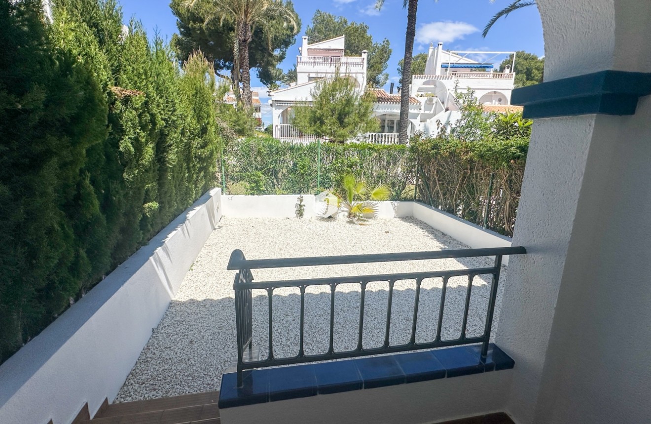 Aus zweiter Hand - Chalet -
Orihuela Costa - Costa Blanca