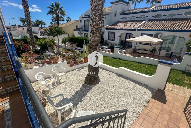 Aus zweiter Hand - Chalet -
Orihuela Costa - Costa Blanca