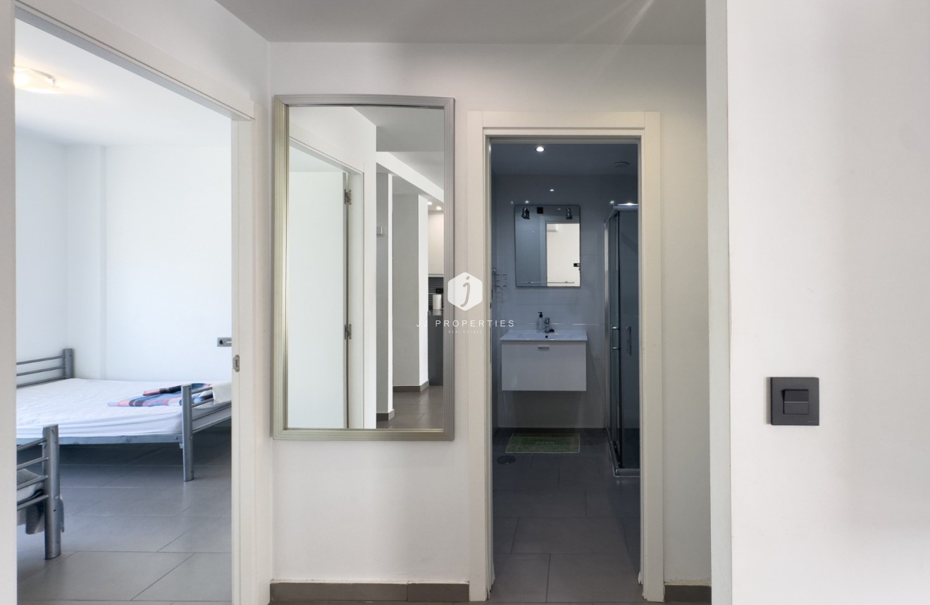 Z drugiej ręki - Bungalow -
La Zenia - Costa Blanca