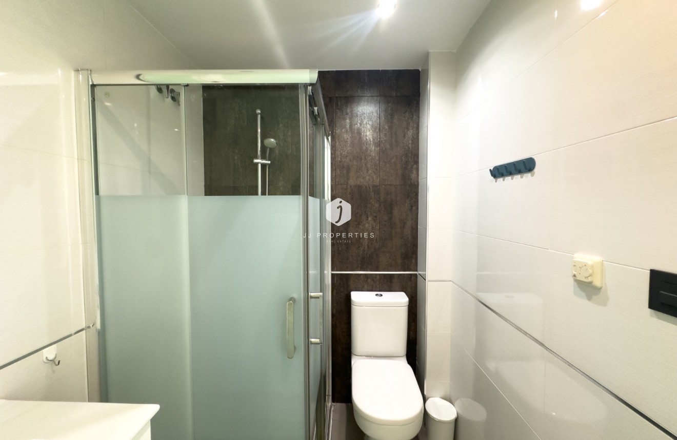 Z drugiej ręki - Bungalow -
La Zenia - Costa Blanca