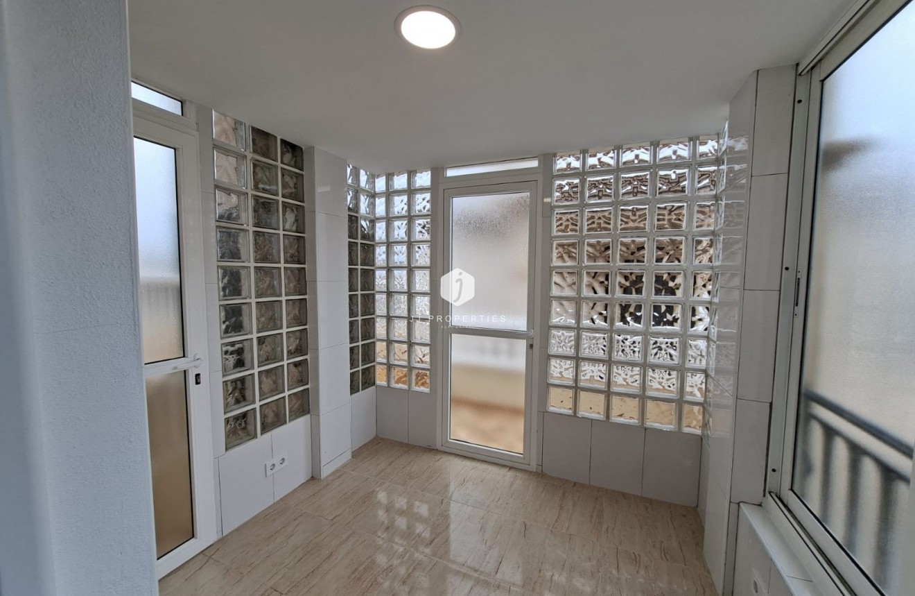 Aus zweiter Hand - Bungalow -
Orihuela Costa - Costa Blanca