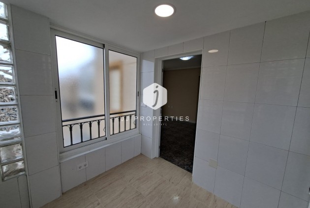 Aus zweiter Hand - Bungalow -
Orihuela Costa - Costa Blanca