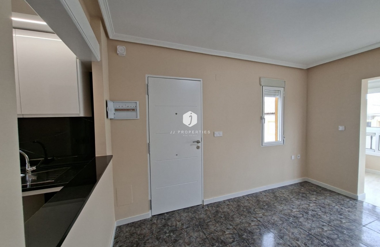 Aus zweiter Hand - Bungalow -
Orihuela Costa - Costa Blanca