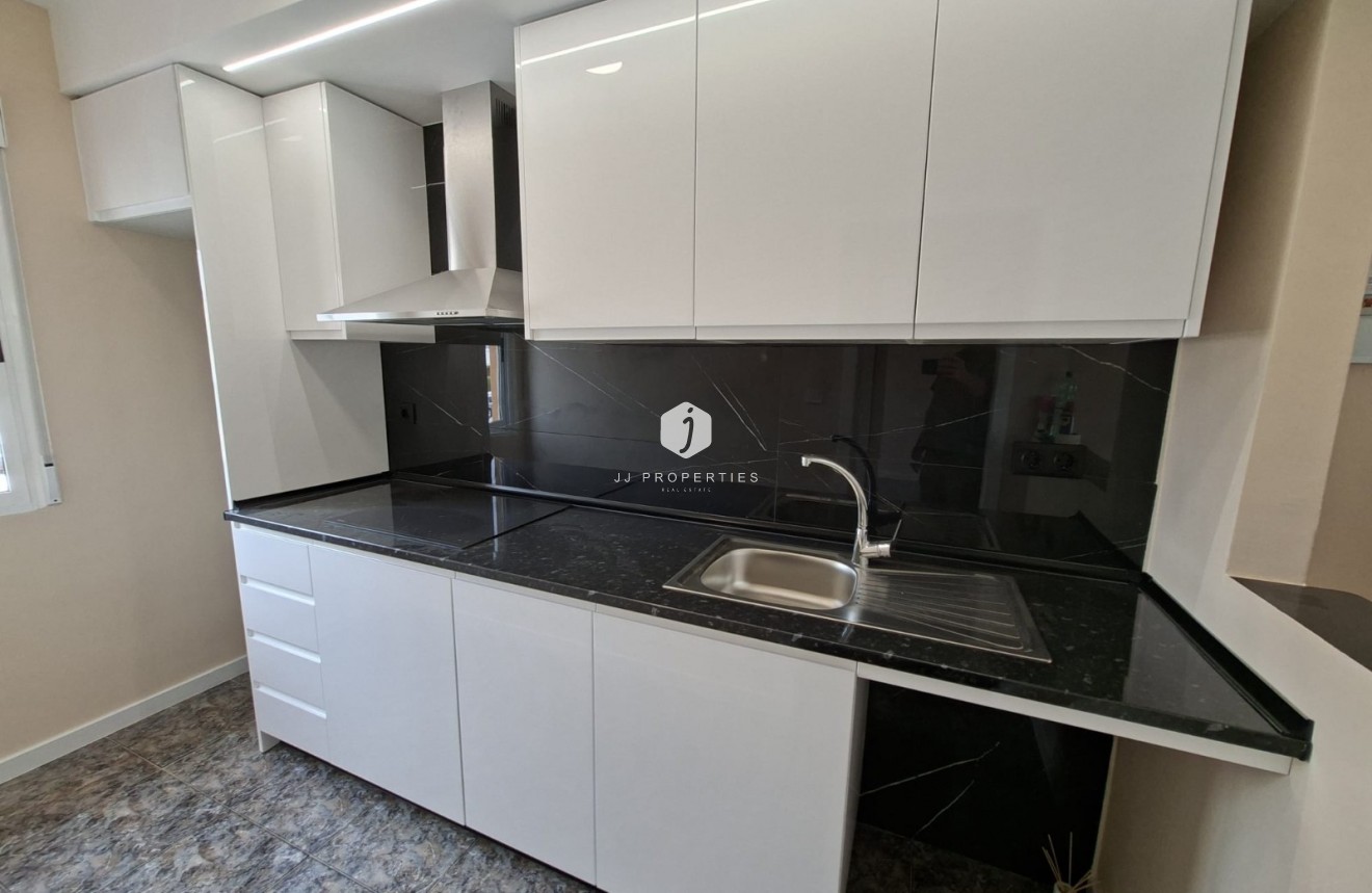 Aus zweiter Hand - Bungalow -
Orihuela Costa - Costa Blanca