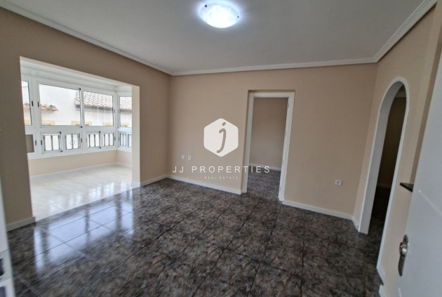Aus zweiter Hand - Bungalow -
Orihuela Costa - Costa Blanca