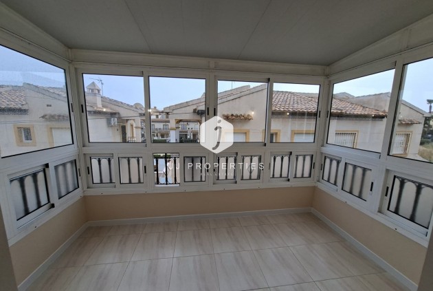 Aus zweiter Hand - Bungalow -
Orihuela Costa - Costa Blanca
