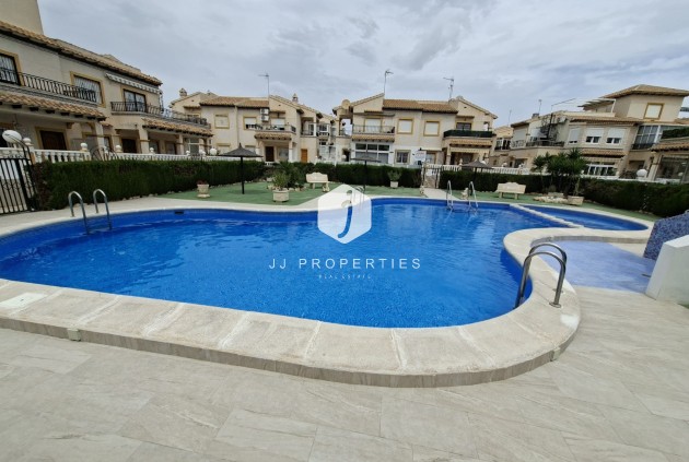Aus zweiter Hand - Bungalow -
Orihuela Costa - Costa Blanca