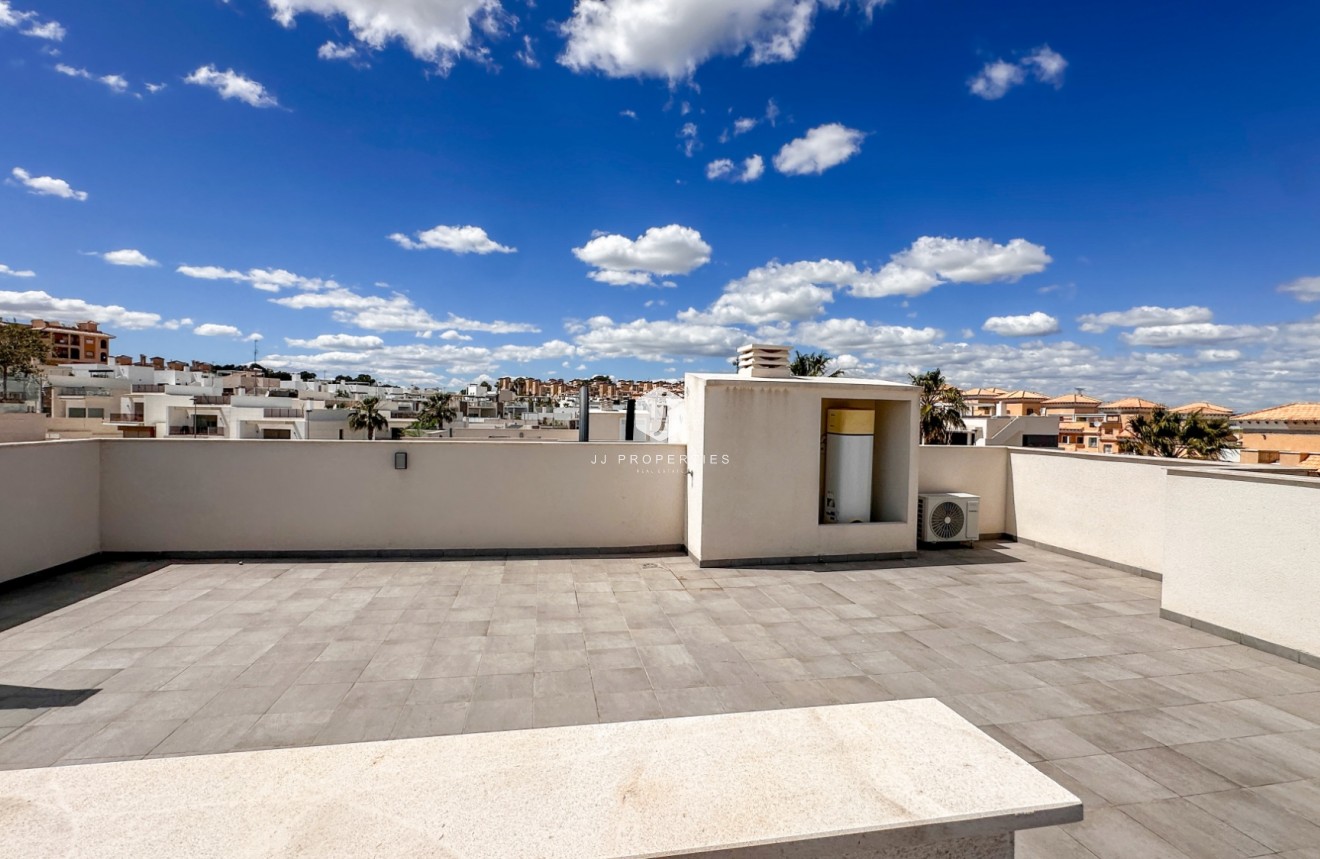 Segunda mano - Bungalow -
Orihuela Costa - Costa Blanca