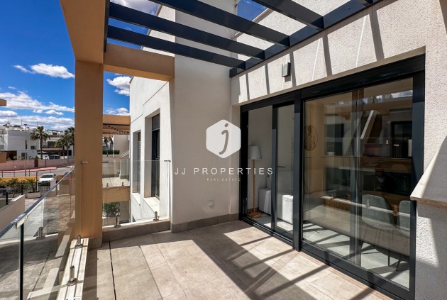 Segunda mano - Bungalow -
Orihuela Costa - Costa Blanca
