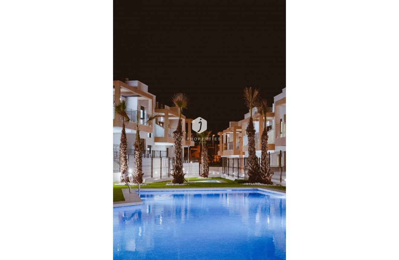 Segunda mano - Bungalow -
Orihuela Costa - Costa Blanca