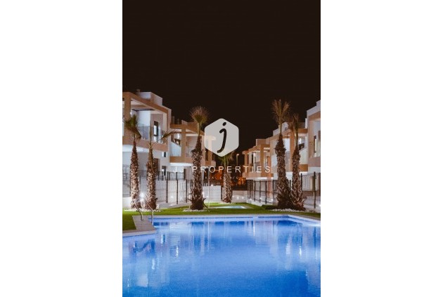 Segunda mano - Bungalow -
Orihuela Costa - Costa Blanca