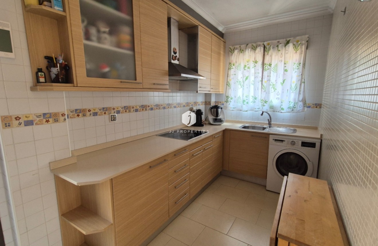 Resale - Villa -
Torrevieja - Costa Blanca