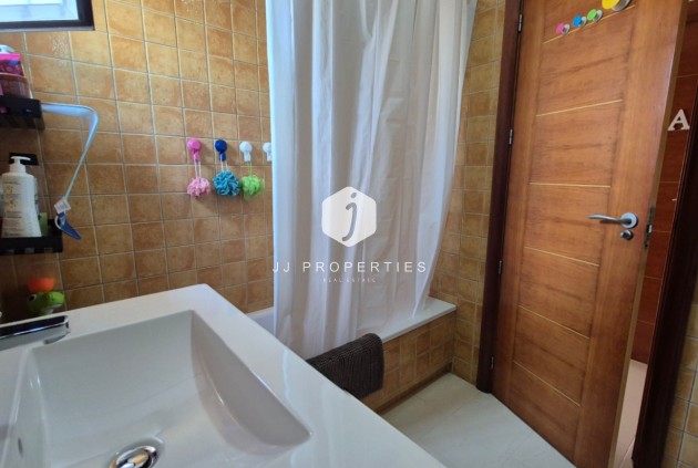 Resale - Villa -
Torrevieja - Costa Blanca