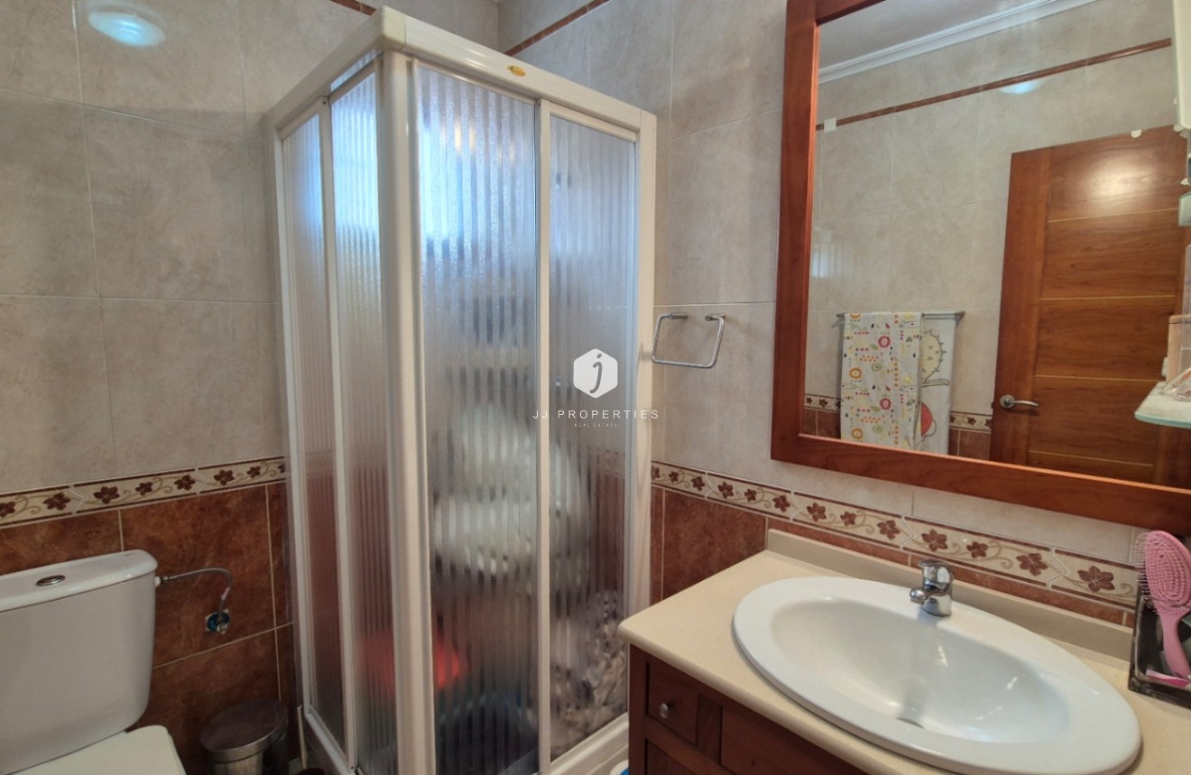 Resale - Villa -
Torrevieja - Costa Blanca