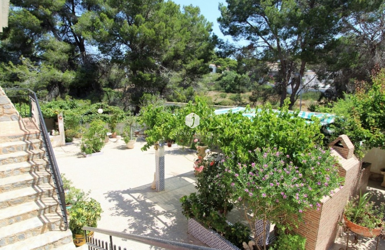 D'occasion - Villa -
Torrevieja - Los Balcones