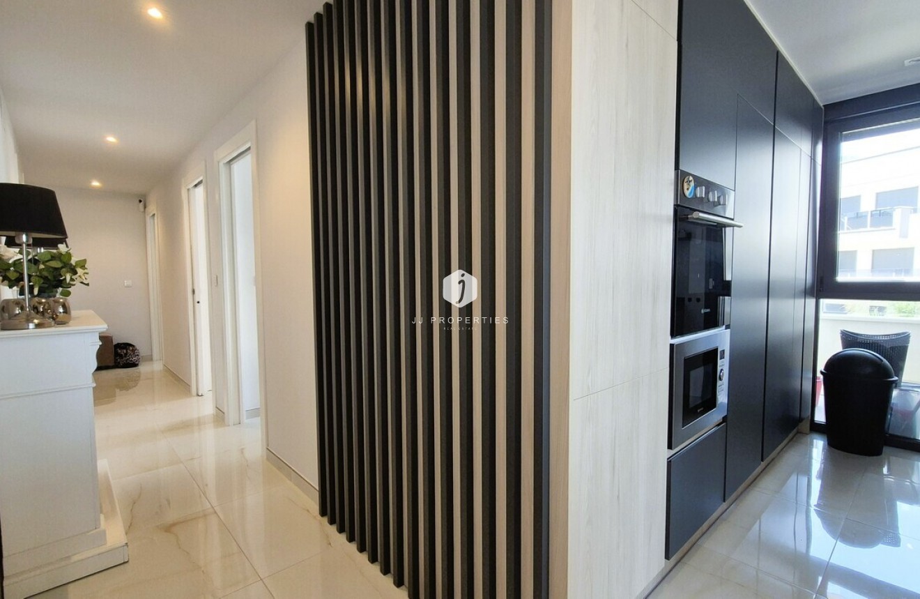 Aus zweiter Hand - Wohnung -
Orihuela Costa - Costa Blanca