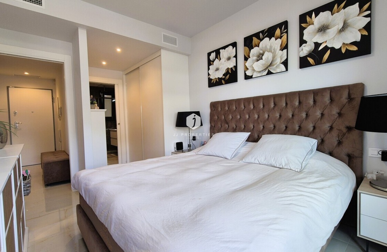 Aus zweiter Hand - Wohnung -
Orihuela Costa - Costa Blanca