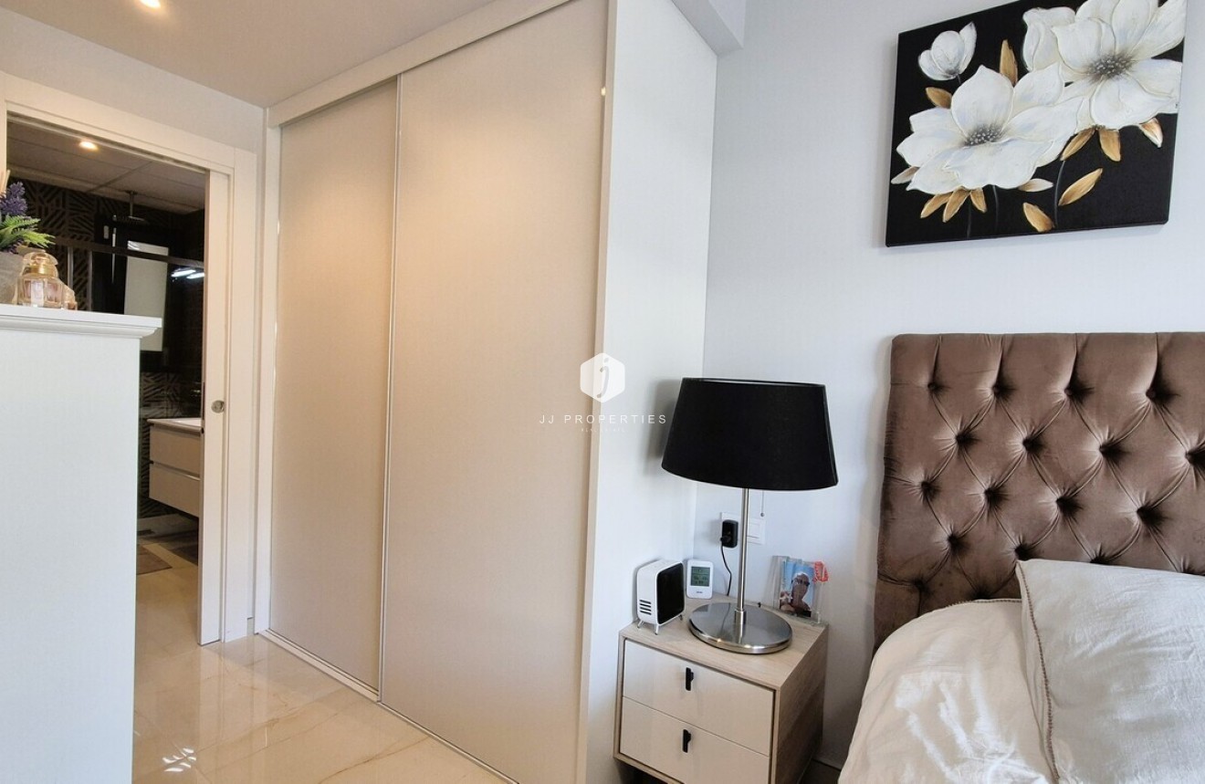 Aus zweiter Hand - Wohnung -
Orihuela Costa - Costa Blanca