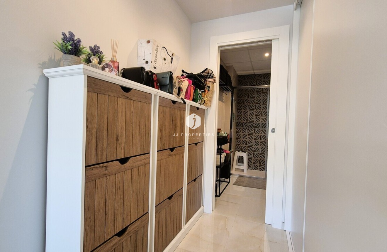 Aus zweiter Hand - Wohnung -
Orihuela Costa - Costa Blanca