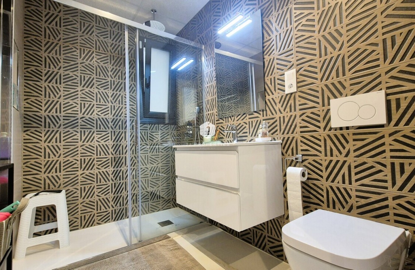 Aus zweiter Hand - Wohnung -
Orihuela Costa - Costa Blanca