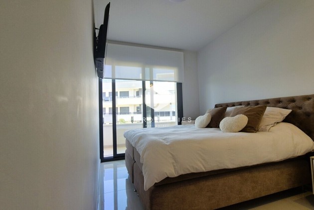 Aus zweiter Hand - Wohnung -
Orihuela Costa - Costa Blanca