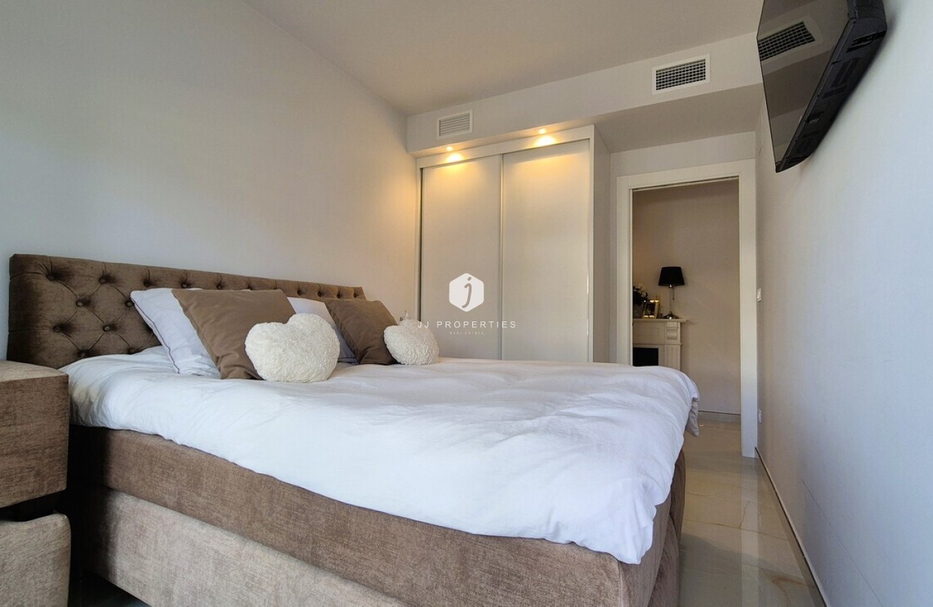 Aus zweiter Hand - Wohnung -
Orihuela Costa - Costa Blanca