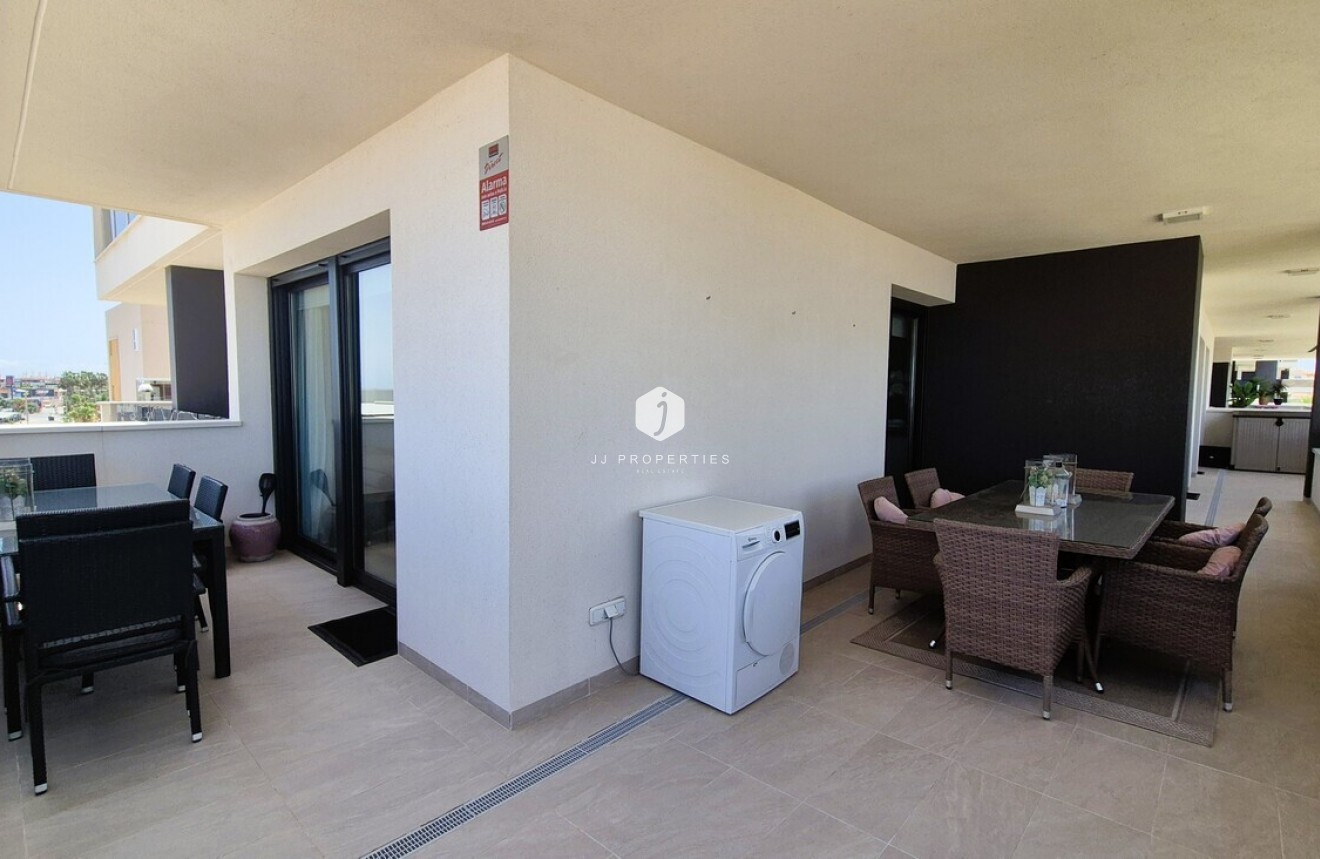 Aus zweiter Hand - Wohnung -
Orihuela Costa - Costa Blanca