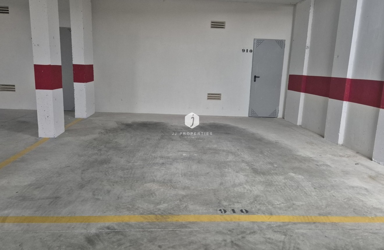 Aus zweiter Hand - Wohnung -
Orihuela Costa - Costa Blanca