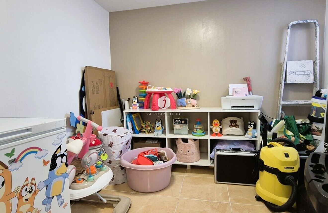 Tweedehands - Villa -
Orihuela Costa - Costa Blanca