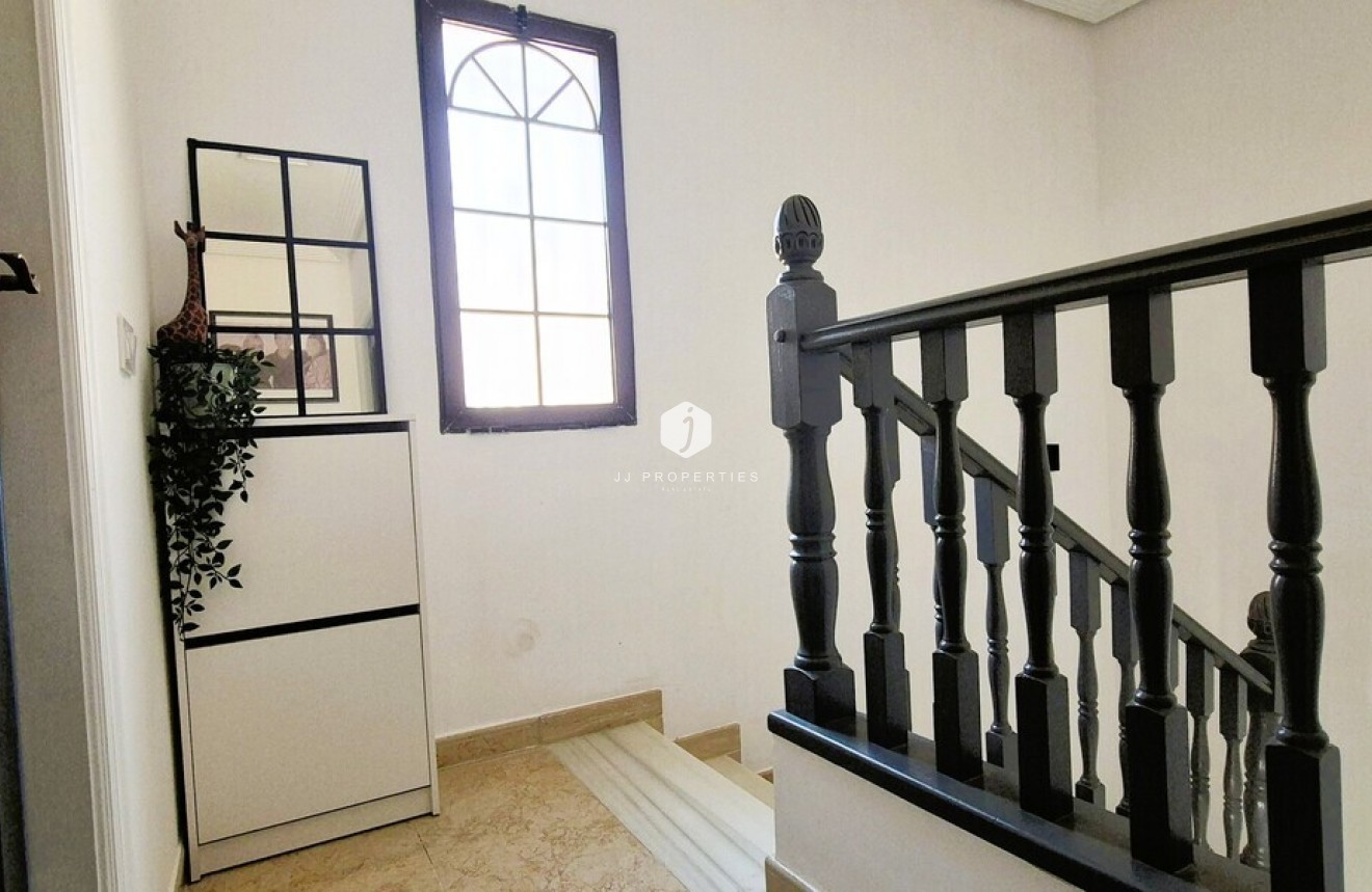 Tweedehands - Villa -
Orihuela Costa - Costa Blanca