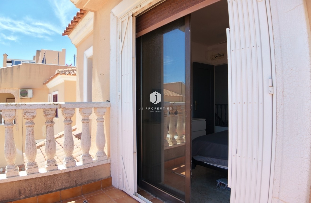 Tweedehands - Villa -
Orihuela Costa - Costa Blanca