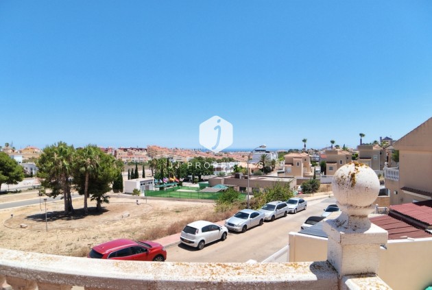 Tweedehands - Villa -
Orihuela Costa - Costa Blanca