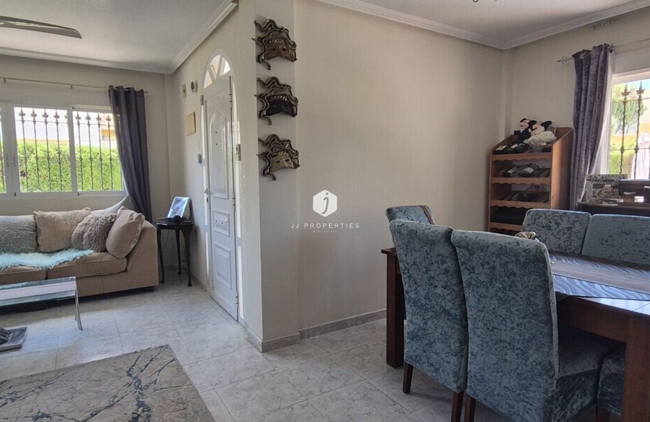 Tweedehands - Villa -
Orihuela Costa - Costa Blanca