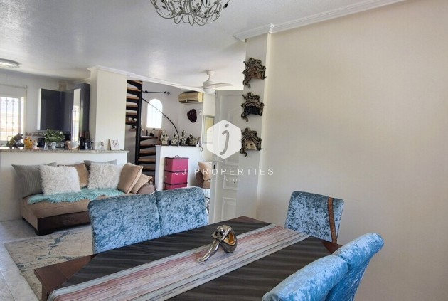 Tweedehands - Villa -
Orihuela Costa - Costa Blanca