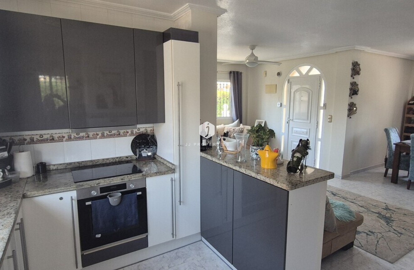 Tweedehands - Villa -
Orihuela Costa - Costa Blanca