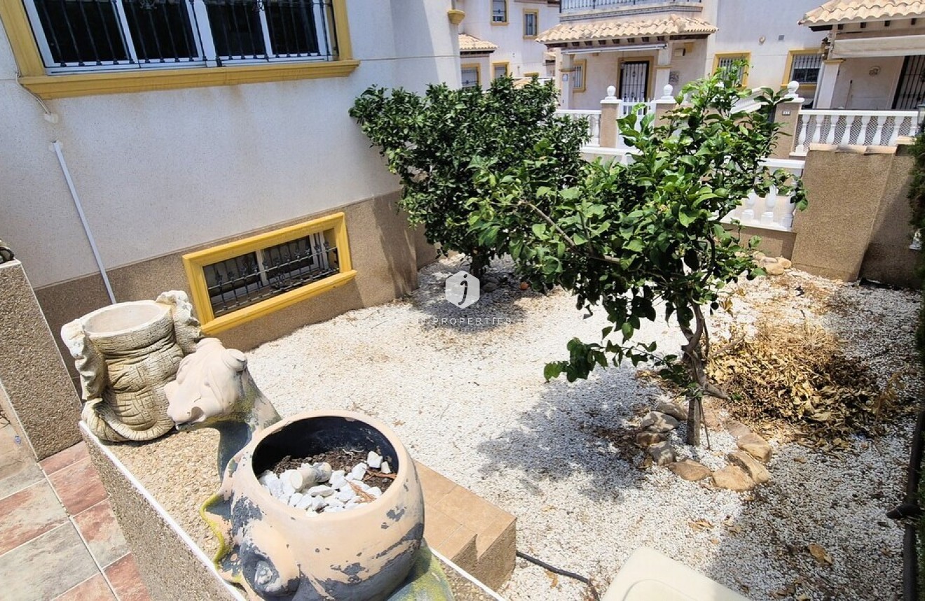 Tweedehands - Villa -
Orihuela Costa - Costa Blanca