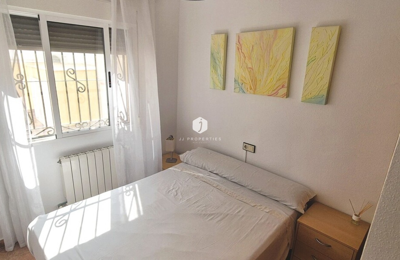 Aus zweiter Hand - Chalet -
Torrevieja - Costa Blanca