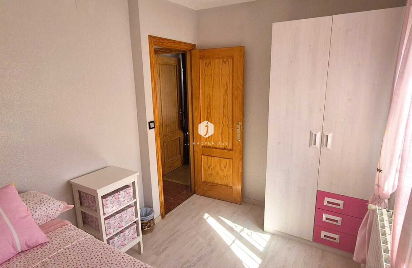 Aus zweiter Hand - Chalet -
Torrevieja - Costa Blanca