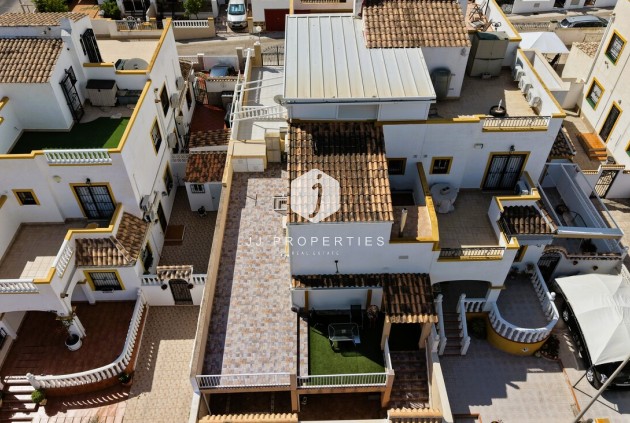 Aus zweiter Hand - Chalet -
Torrevieja - Costa Blanca