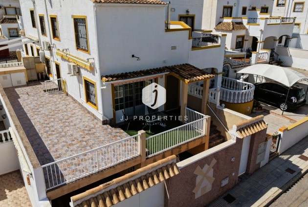 Aus zweiter Hand - Chalet -
Torrevieja - Costa Blanca